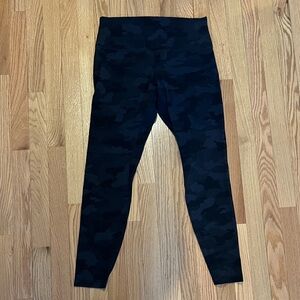 Lululemon Women’s Align Leggings Black Camouflage. Size 12.